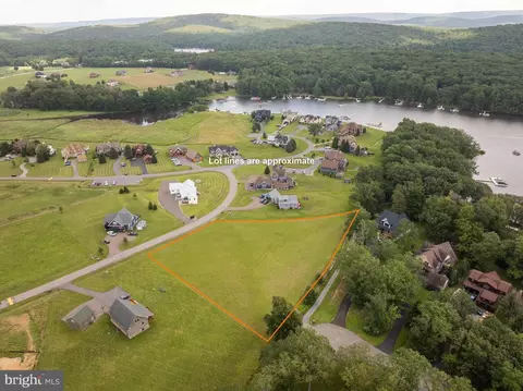 51 Waterfront Greens Dr, Swanton, MD 21561