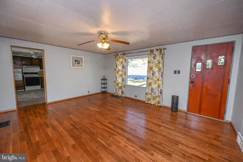 5202 Hutton Rd, Oakland, MD 21550 photo 8