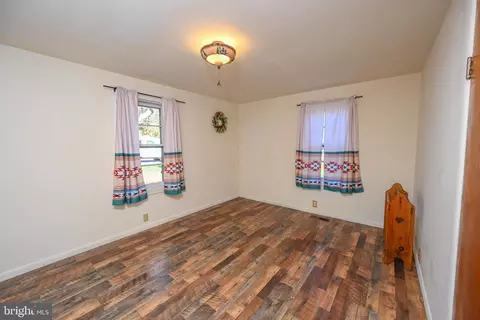 5202 Hutton Rd, Oakland, MD 21550 photo 9