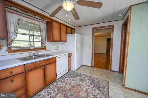 5202 Hutton Rd, Oakland, MD 21550 photo 31