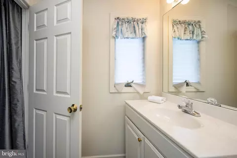 Bath - 257 Marsh Hill Rd #37, Mc Henry, MD 21541 photo 4 of 6