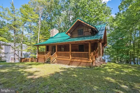 34 Shingle Camp Ter, Mc Henry, MD 21541