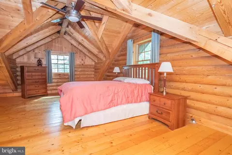 Bedroom - 34 Shingle Camp Ter, Mc Henry, MD 21541 photo 2 of 10