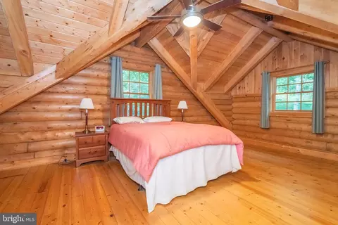 Bedroom - 34 Shingle Camp Ter, Mc Henry, MD 21541 photo 4 of 10