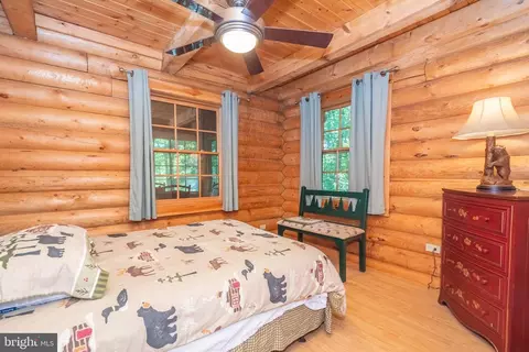 Bedroom - 34 Shingle Camp Ter, Mc Henry, MD 21541 photo 5 of 10