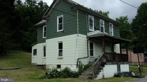 68 Knight St, Bloomington, MD 21523