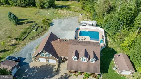 1909 Pysell Crosscut Rd, Oakland, MD 21550