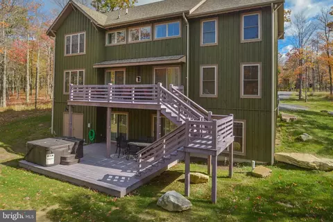150 Greenbrier Dr, Mc Henry, MD 21541