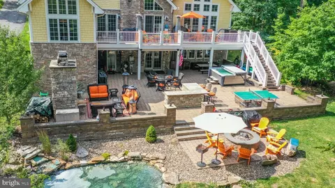 273 Glendale Rd, Oakland, MD 21550