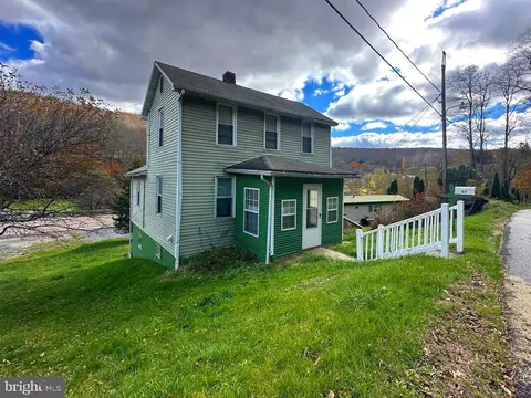 60 Gorman St, Oakland, MD 21550
