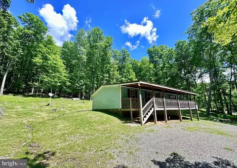 98 Bear Run Rd, Oakland, MD 21550