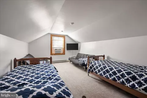 Bedroom - 95 White Oak Dr, Swanton, MD 21561 photo 4 of 6