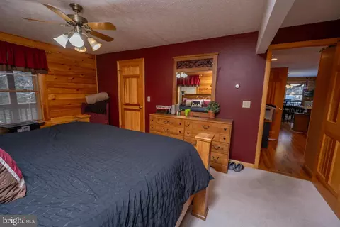 Bedroom - 542 Bench Rd, Swanton, MD 21561 photo 2 of 6