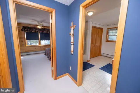 Entry Way - 542 Bench Rd, Swanton, MD 21561 photo 4 of 6