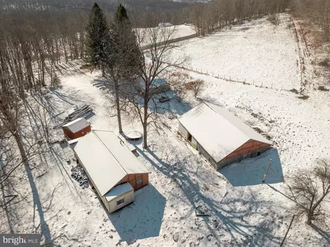 3395 Fingerboard Rd, Oakland, MD 21550