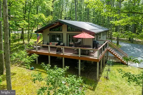 18 Frederick Cir, Swanton, MD 21561