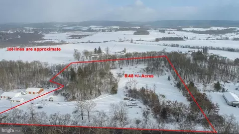 26 Green Brier Rd, Oakland, MD 21550