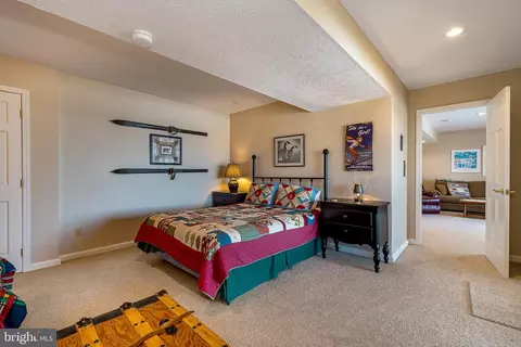 Bedroom - 164 Grandview Dr, Oakland, MD 21550 photo 11 of 11