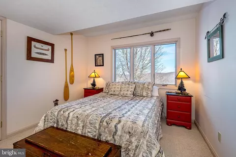 Bedroom - 164 Grandview Dr, Oakland, MD 21550 photo 5 of 11