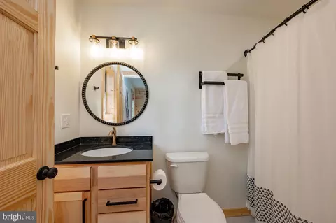Bath - 36 Irwin Way, Mc Henry, MD 21541 photo 2 of 7