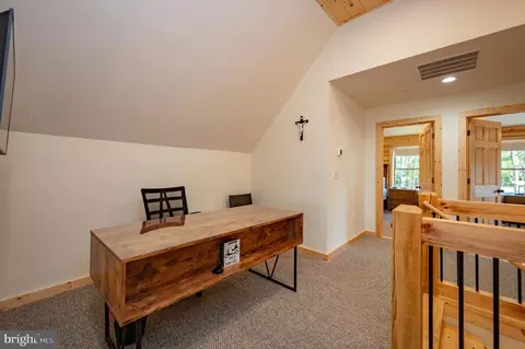 Entry Way - 36 Irwin Way, Mc Henry, MD 21541 photo 5 of 6