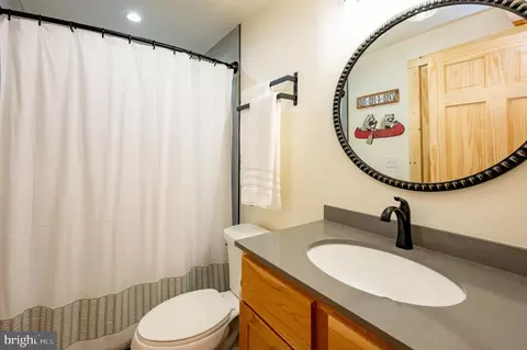 Bath - 36 Irwin Way, Mc Henry, MD 21541 photo 6 of 7