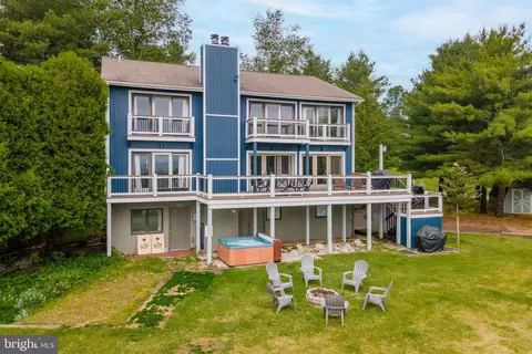 467 Paradise Ridge Rd, Oakland, MD 21550