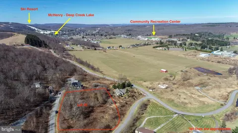 40 Daisy Dr, Mc Henry, MD 21541