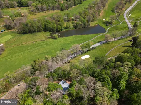 654 N Bradley Ln, Oakland, MD 21550