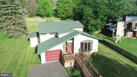 163 Mitchell Dr, Oakland, MD 21550