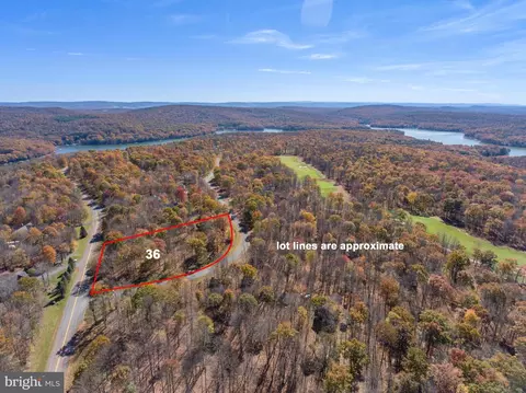 36 Fern Loop, Mc Henry, MD 21541