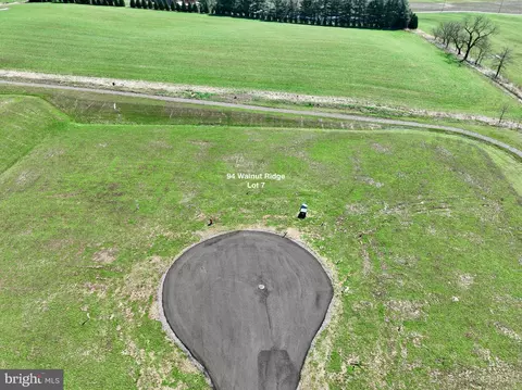 94 Walnut Rdg, Grantsville, MD 21536