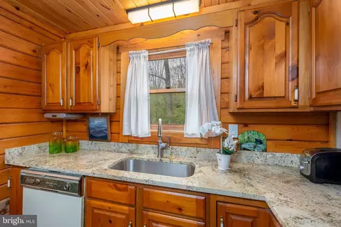Kitchen - 400 Bear Dr E, Oakland, MD 21550 photo 3 of 3