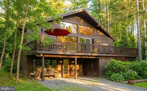 11 Valley View Dr, Swanton, MD 21561