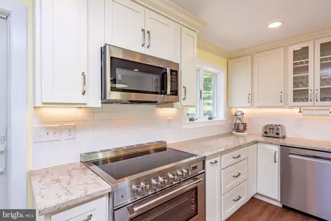 Kitchen - 105 Monastery Way, Swanton, MD 21561 photo 3 of 5