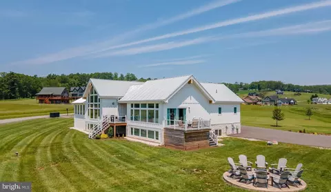 619 Waterfront Greens Dr, Swanton, MD 21561