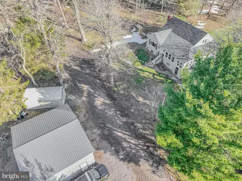 31 S Cranberry Swamp Dr, Frostburg, MD 21532
