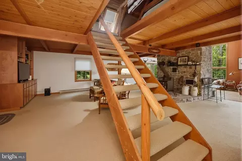 Entry Way - 674 Hazelhurst Rd, Swanton, MD 21561 photo 2 of 4