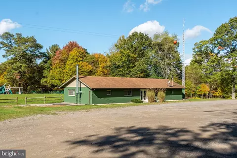 21 Bear Dr E, Oakland, MD 21550 photo 8