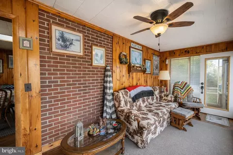 Entry Way - 682 Marsh Hill Rd, Mc Henry, MD 21541 photo 1 of 1