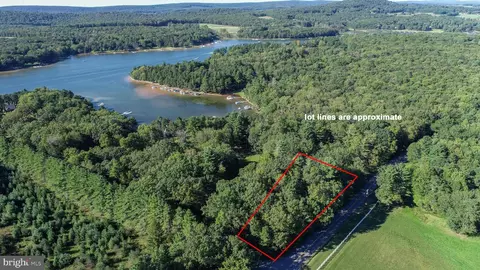 Green Glade Road, Swanton, MD 21561