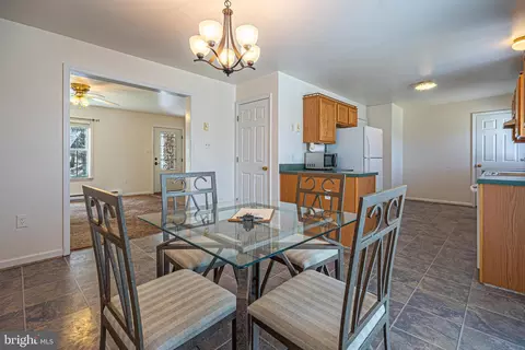 200 Old Schoolhouse Rd, Frostburg, MD 21532