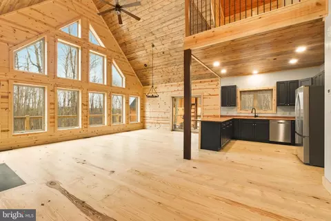 1 Nature Run, Mc Henry, MD 21541