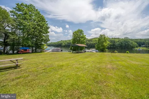 Exterior - 53 Meadow Ct, Oakland, MD 21550 photo 15 of 16