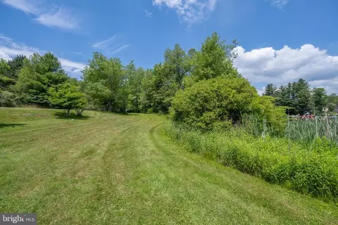 Exterior - 53 Meadow Ct, Oakland, MD 21550 photo 11 of 16