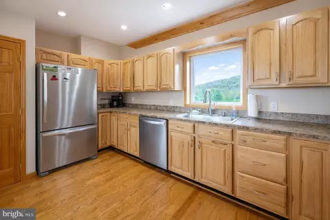 Kitchen - 53 Meadow Ct, Oakland, MD 21550 photo 2 of 4