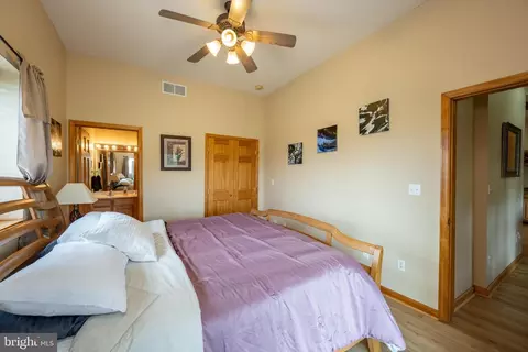 Bedroom - 53 Meadow Ct, Oakland, MD 21550 photo 14 of 16