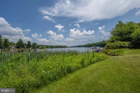 View/Area - 53 Meadow Ct, Oakland, MD 21550 photo 6 of 7