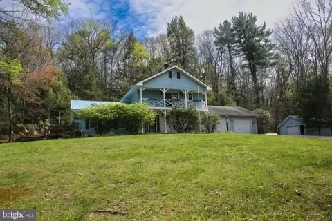 1740 Old Crellin Rd, Oakland, MD 21550