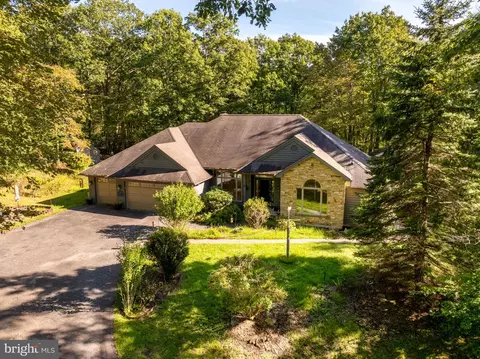 398 Snowbird Ln, Swanton, MD 21561